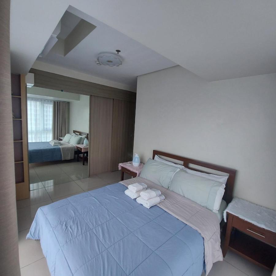 De Luxe, Standard And Studio Suites -The Breeze Residences-Close To Airport,Mall Of Asia, Us Embassy Manila Exterior photo