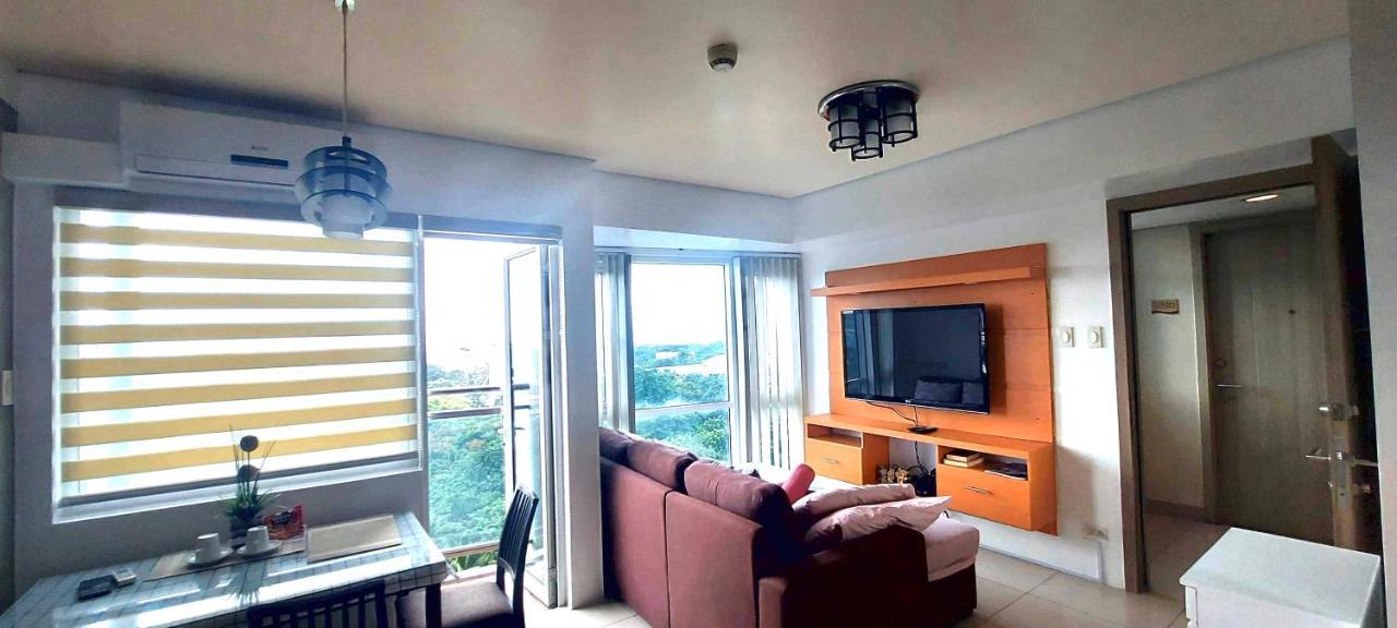 De Luxe, Standard And Studio Suites -The Breeze Residences-Close To Airport,Mall Of Asia, Us Embassy Manila Exterior photo