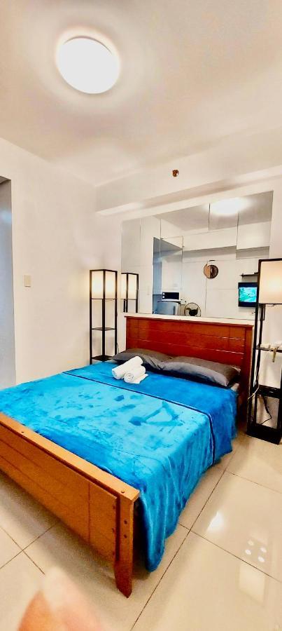 De Luxe, Standard And Studio Suites -The Breeze Residences-Close To Airport,Mall Of Asia, Us Embassy Manila Exterior photo
