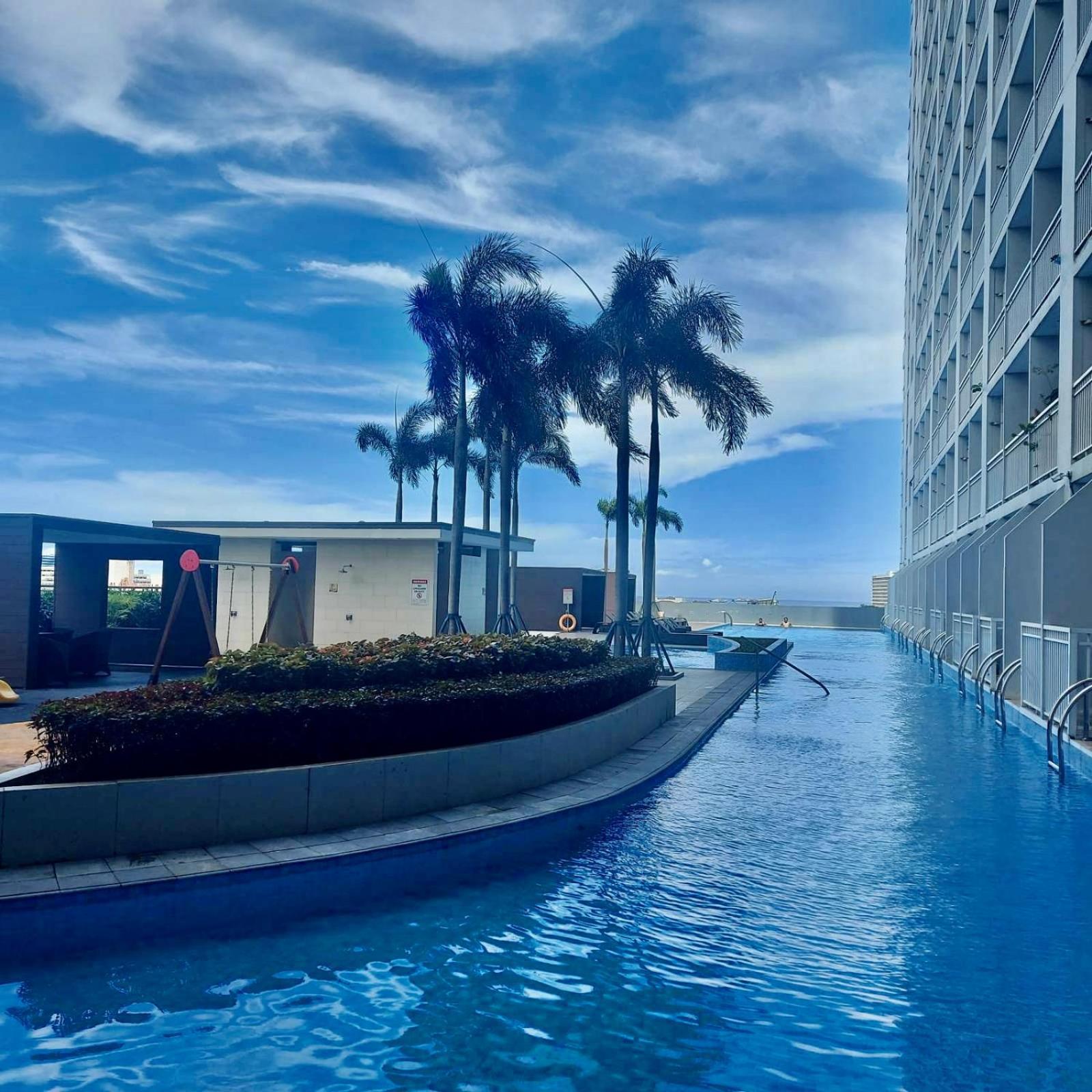 De Luxe, Standard And Studio Suites -The Breeze Residences-Close To Airport,Mall Of Asia, Us Embassy Manila Exterior photo
