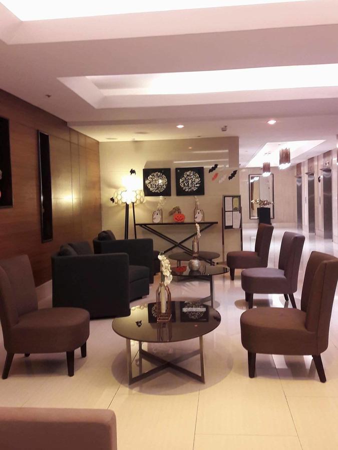 De Luxe, Standard And Studio Suites -The Breeze Residences-Close To Airport,Mall Of Asia, Us Embassy Manila Exterior photo